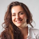 الاستاذ مدام ايمان السيد  عميل شارب هوم كير 